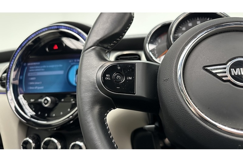 Used MINI Hatch 2022 for sale - 76896596: Photo 43