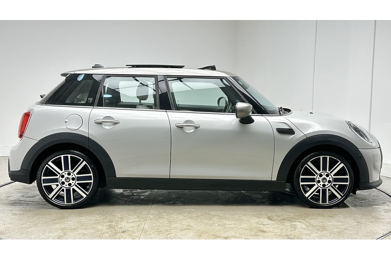 Used MINI Hatch 2022 for sale - 76896596: Photo 6