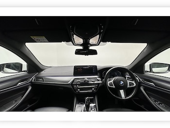 Used BMW 5 Series 2021 for sale - 79433945: Photo