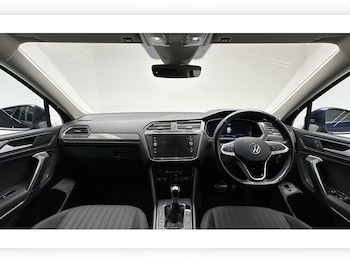 Used Volkswagen Tiguan Allspace 2024 for sale - 77227891: Photo