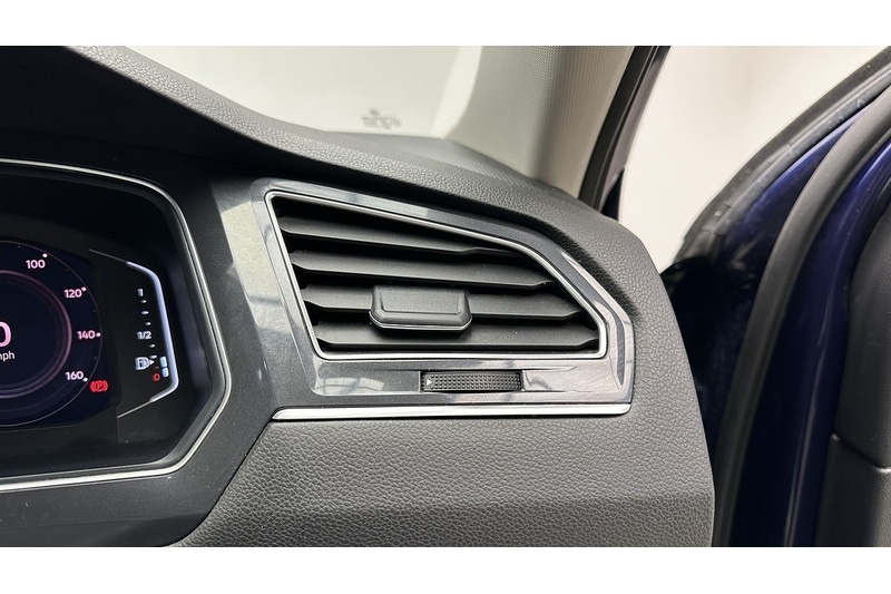 Used Volkswagen Tiguan Allspace 2024 for sale - 77227891: Photo 35