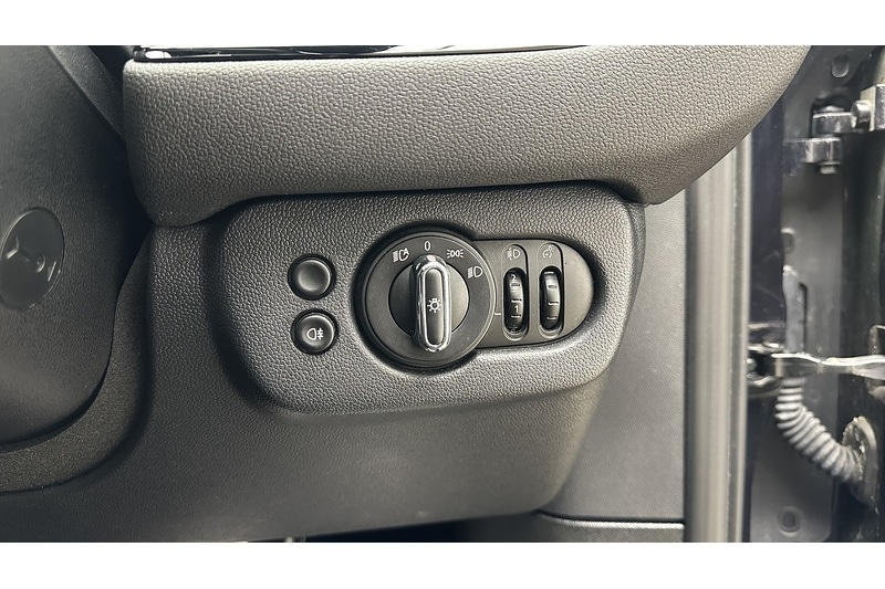 Used MINI Clubman 2019 for sale - 77655777: Photo 37