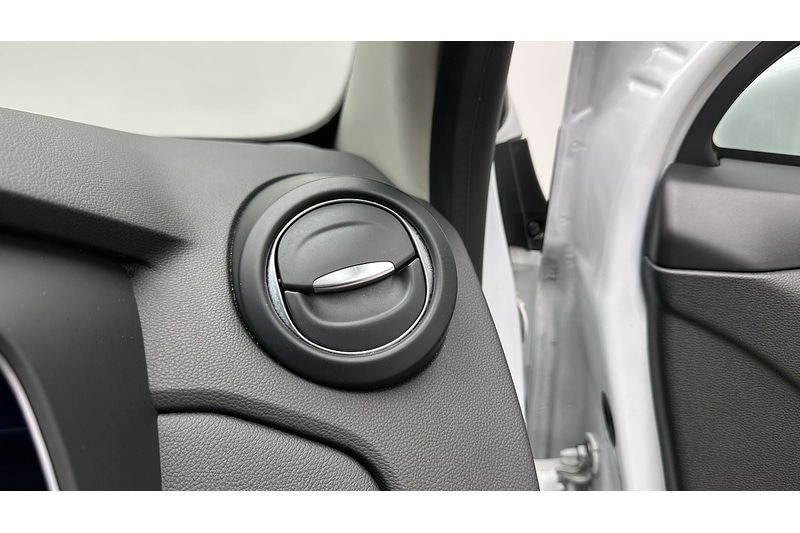 Used Renault Zoe 2022 for sale - 78031154: Photo 28