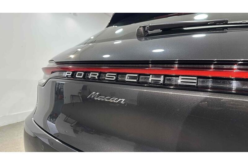 Used Porsche Macan 2019 for sale - 76784556: Photo 14