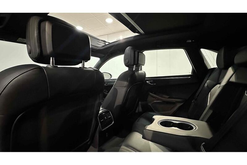 Used Porsche Macan 2019 for sale - 76784556: Photo 27