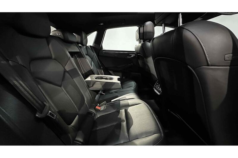 Used Porsche Macan 2019 for sale - 76784556: Photo 28