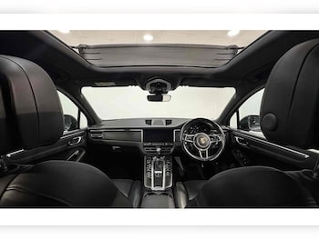 Used Porsche Macan 2019 for sale - 76784556: Photo