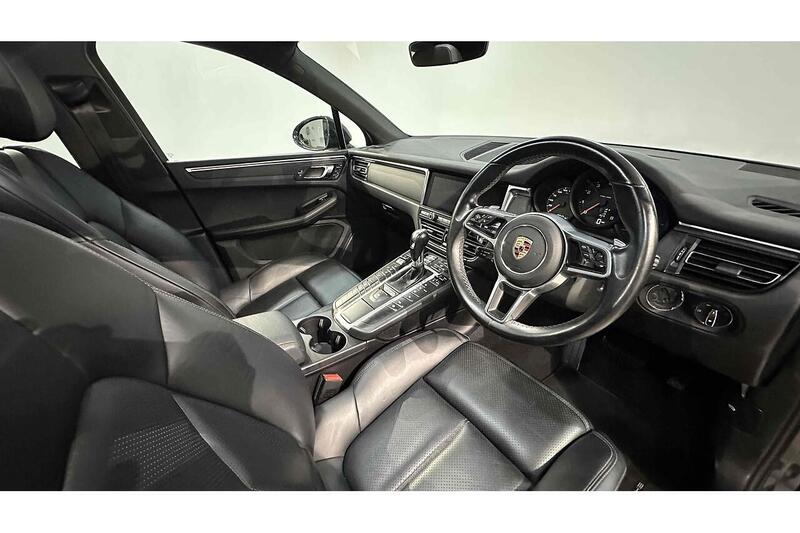 Used Porsche Macan 2019 for sale - 76784556: Photo 33