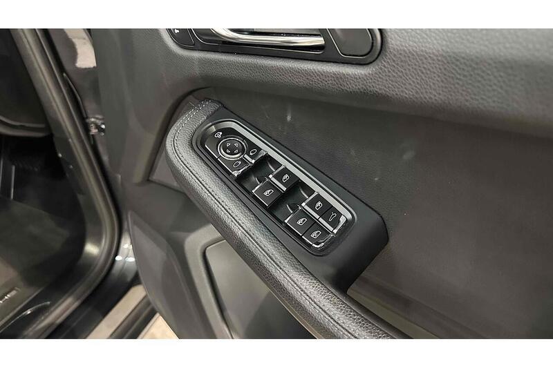 Used Porsche Macan 2019 for sale - 76784556: Photo 36