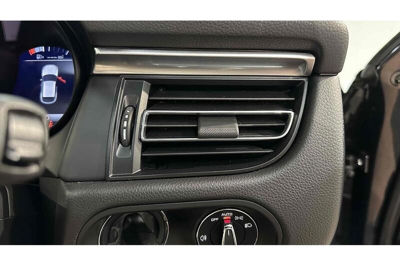 Used Porsche Macan 2019 for sale - 76784556: Photo 39