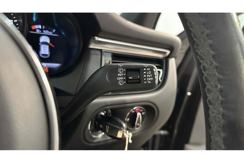 Used Porsche Macan 2019 for sale - 76784556: Photo 42