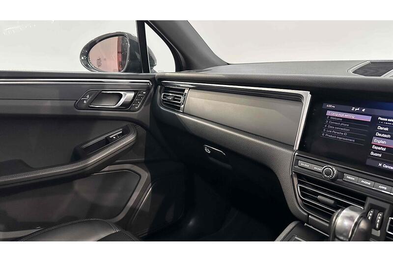 Used Porsche Macan 2019 for sale - 76784556: Photo 48