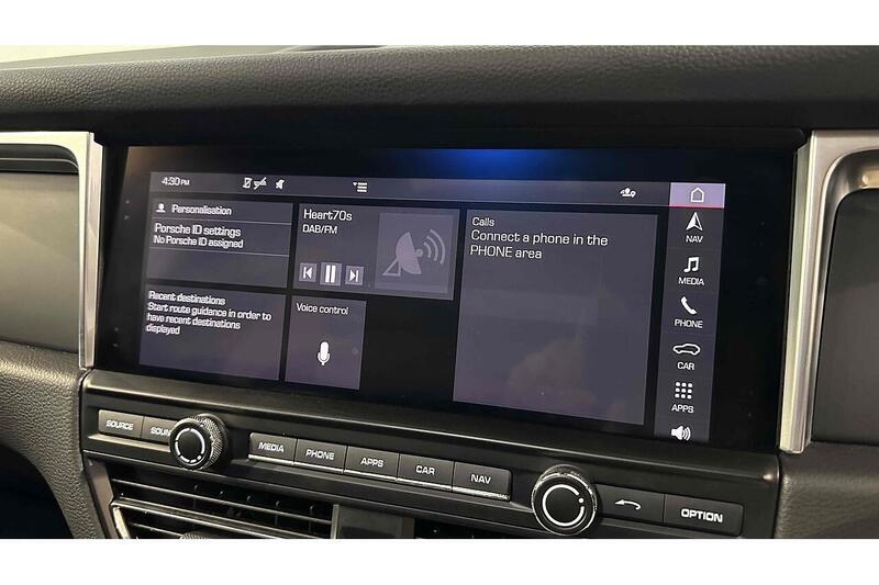 Used Porsche Macan 2019 for sale - 76784556: Photo 49