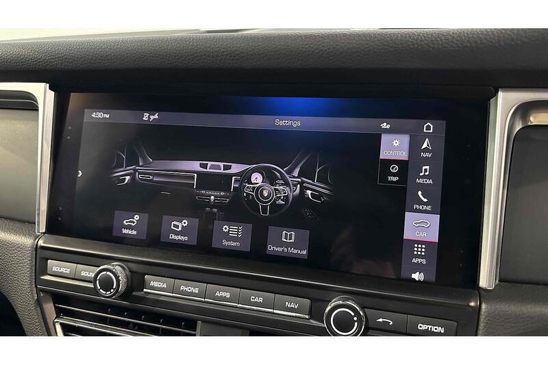 Used Porsche Macan 2019 for sale - 76784556: Photo 52