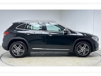 Used Mercedes-Benz GLA 2020 for sale - 77490661: Photo