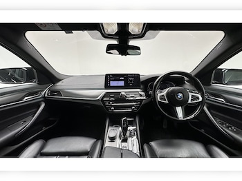 Used BMW 5 Series 2021 for sale - 77953433: Photo