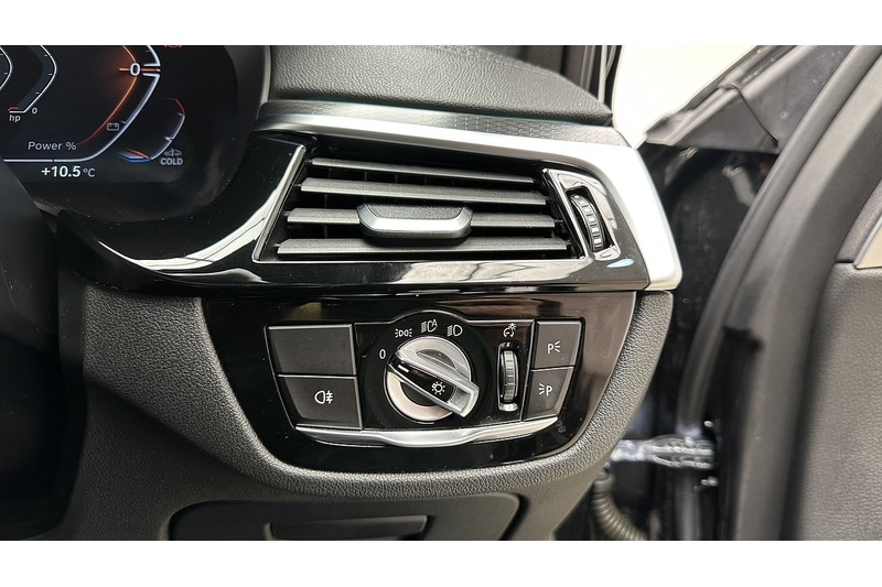 Used BMW 5 Series 2021 for sale - 77953433: Photo 31