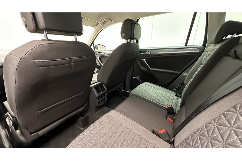 Used Volkswagen Tiguan 2021 for sale - 77003320: Photo 21
