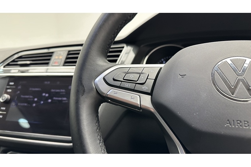 Used Volkswagen Tiguan 2021 for sale - 77003320: Photo 34