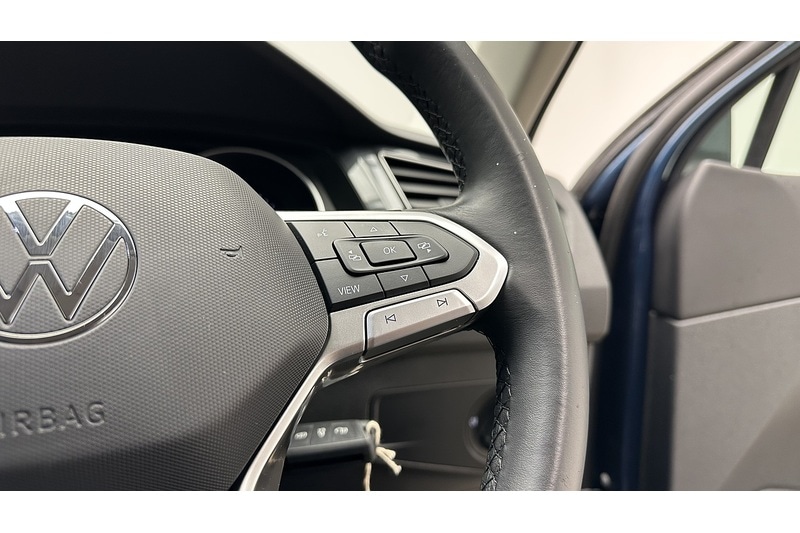 Used Volkswagen Tiguan 2021 for sale - 77003320: Photo 35