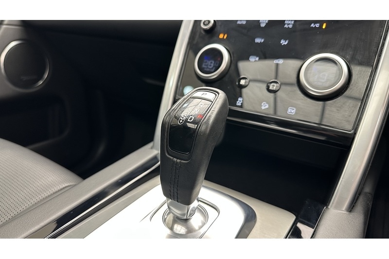 Used Land Rover Discovery Sport 2022 for sale - 77558324: Photo 57