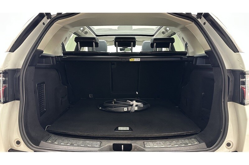 Used Land Rover Discovery Sport 2022 for sale - 77558324: Photo 61