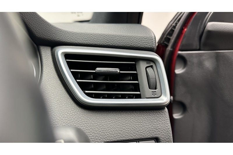 Used Nissan Qashqai 2018 for sale - 76784464: Photo 38