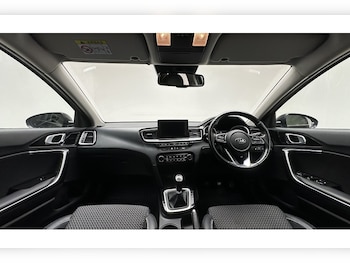 Used Kia Ceed 2018 for sale - 78668501: Photo
