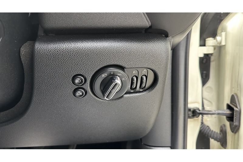 Used MINI Hatch 2018 for sale - 78027147: Photo 28