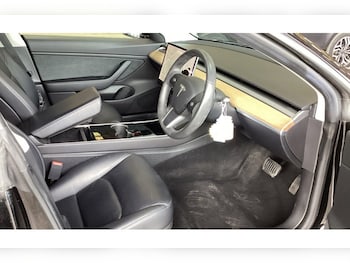 Used Tesla Model 3 2019 for sale - 79082454: Photo