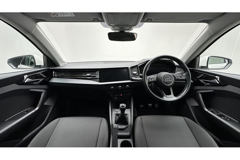 Used Audi A1 2021 for sale - 76784580: Photo 2