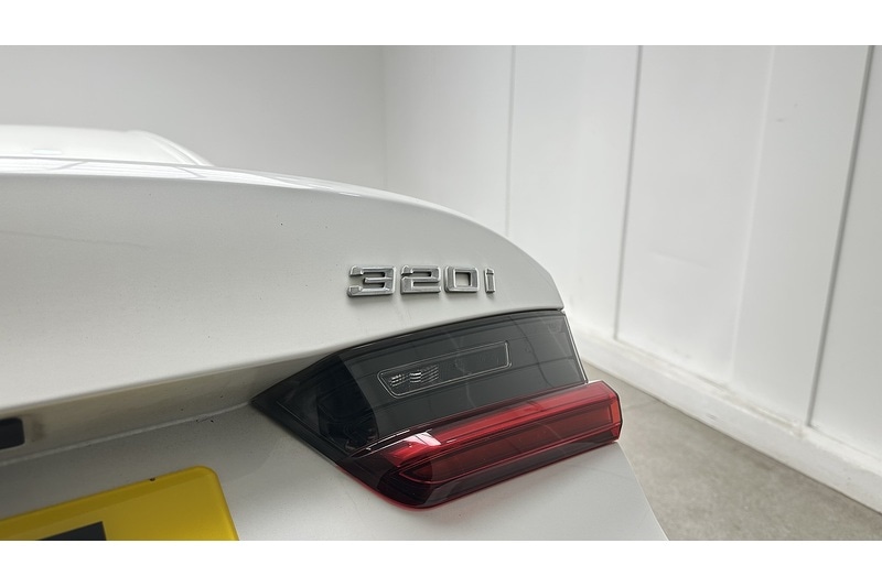 Used BMW 3 Series 2021 for sale - 76784405: Photo 15