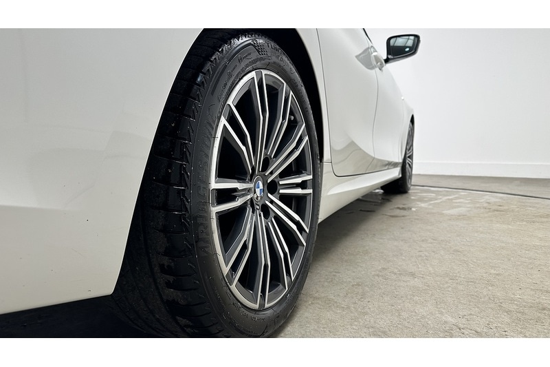 Used BMW 3 Series 2021 for sale - 76784405: Photo 16