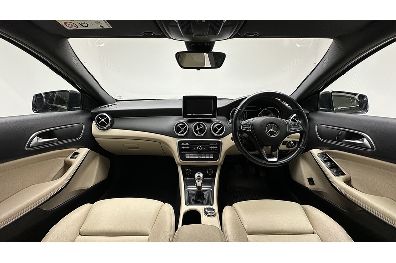 Used Mercedes-Benz GLA for sale - 77530319: Photo 2