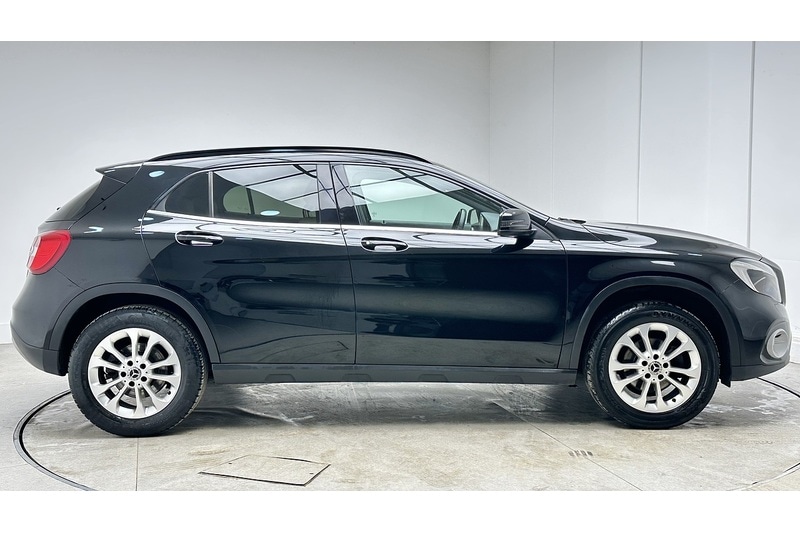 Used Mercedes-Benz GLA for sale - 77530319: Photo 5