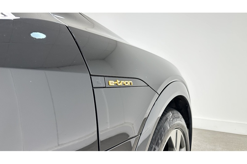 Used Audi e-tron 2020 for sale - 76784592: Photo 20