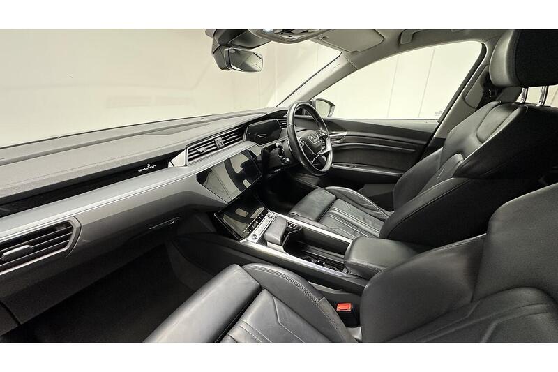 Used Audi e-tron 2020 for sale - 76784592: Photo 25