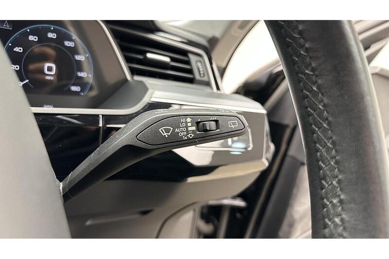 Used Audi e-tron 2020 for sale - 76784592: Photo 40