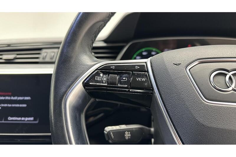 Used Audi e-tron 2020 for sale - 76784592: Photo 42