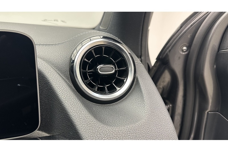 Used Mercedes-Benz GLA 2020 for sale - 77568388: Photo 34