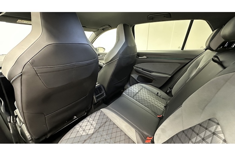 Used Volkswagen Golf 2021 for sale - 76784425: Photo 24