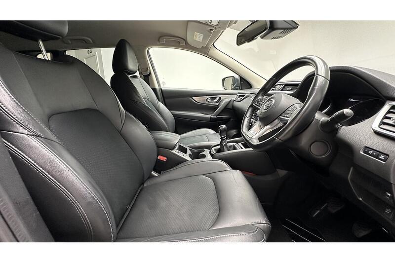 Used Nissan Qashqai 2017 for sale - 76784507: Photo 26