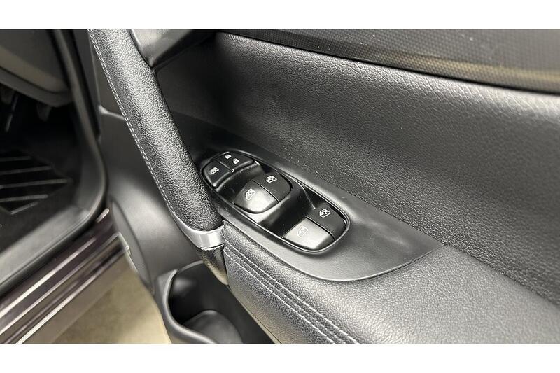 Used Nissan Qashqai 2017 for sale - 76784507: Photo 29