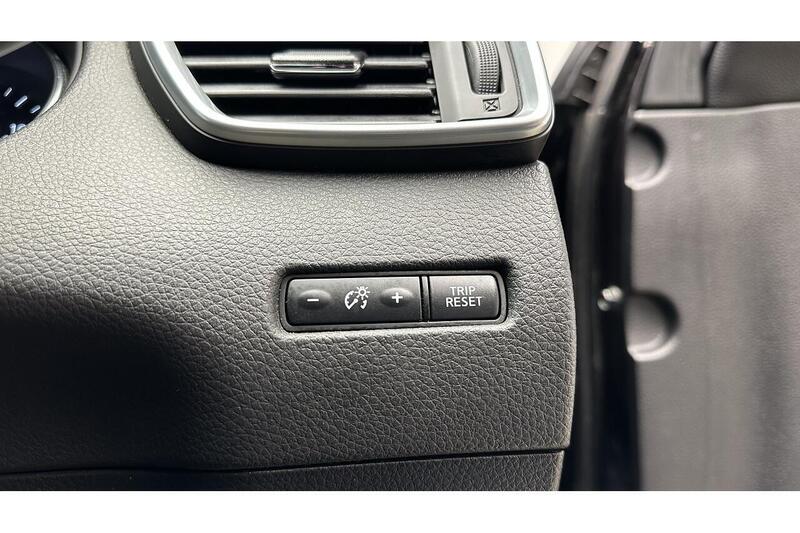 Used Nissan Qashqai 2017 for sale - 76784507: Photo 33