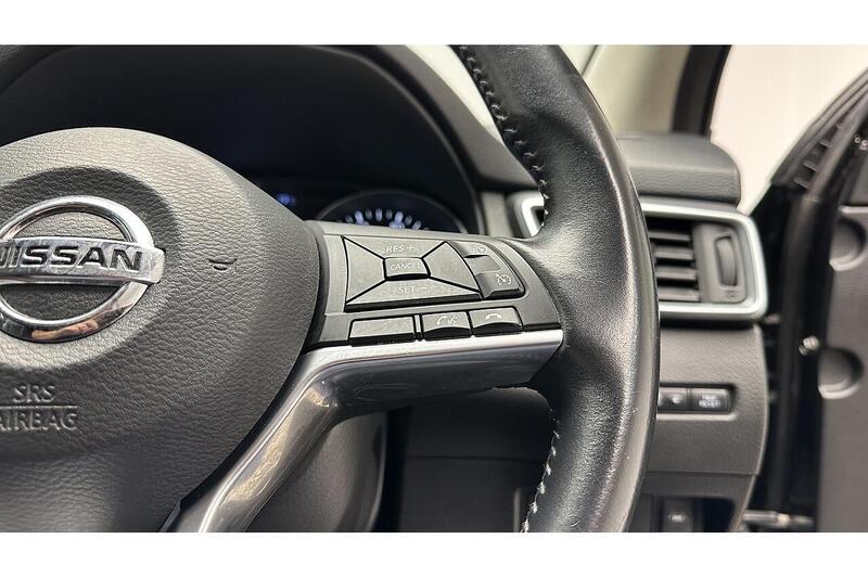 Used Nissan Qashqai 2017 for sale - 76784507: Photo 37