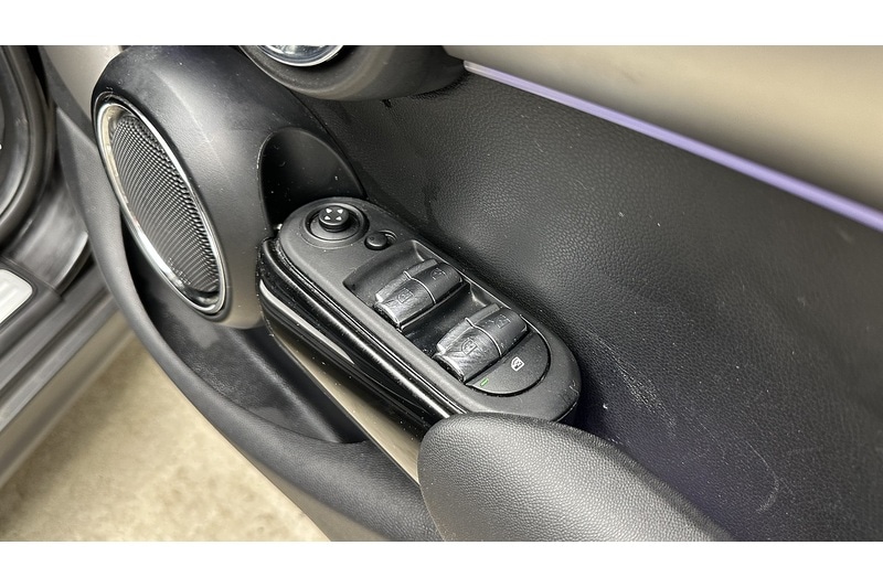 Used MINI Hatch 2021 for sale - 78107380: Photo 31