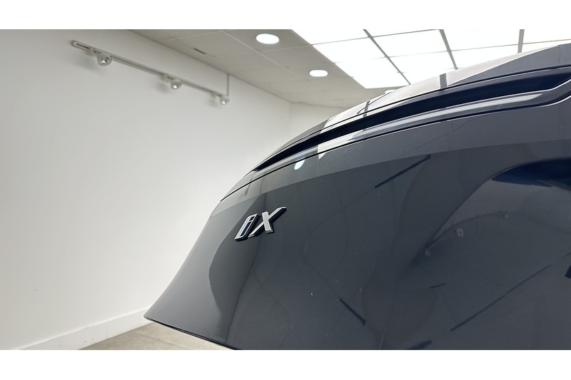 Used BMW iX 2022 for sale - 77236836: Photo 15