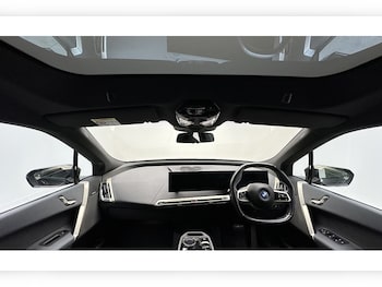 Used BMW iX 2022 for sale - 77236836: Photo