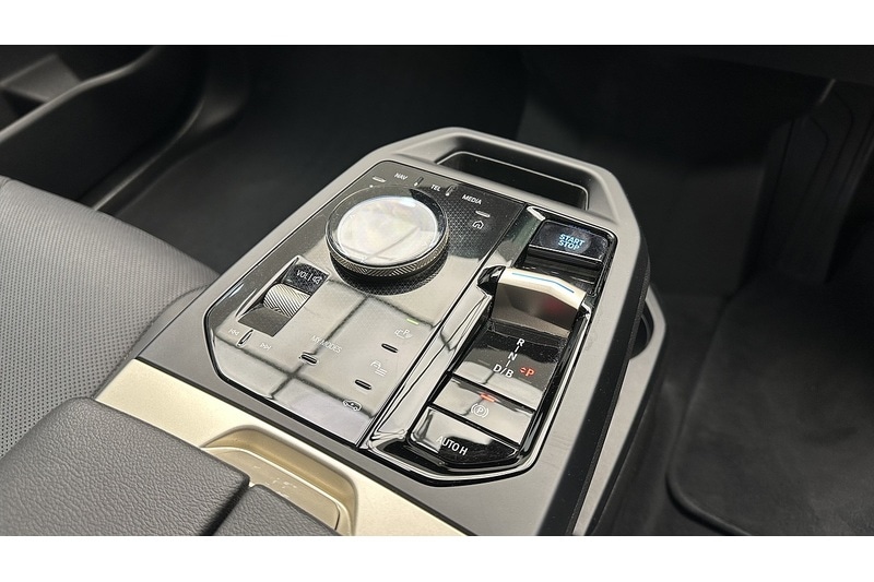 Used BMW iX 2022 for sale - 77236836: Photo 60