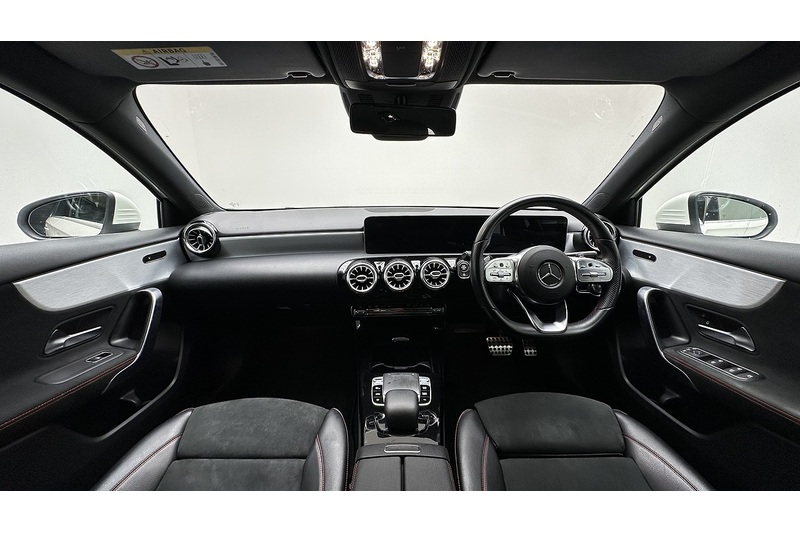 Used Mercedes-Benz A-Class 2018 for sale - 77459507: Photo 2